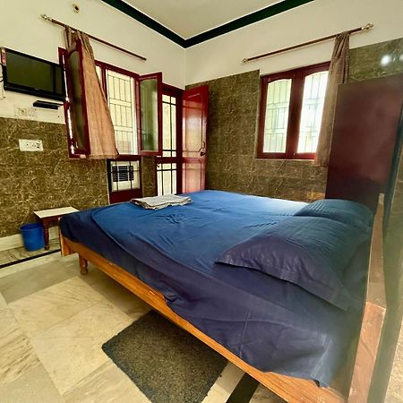 Laxmi Lodge Rishīkesh 外观 照片