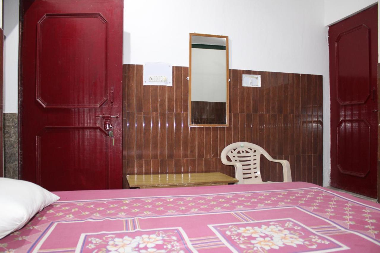 Laxmi Lodge Rishīkesh 外观 照片
