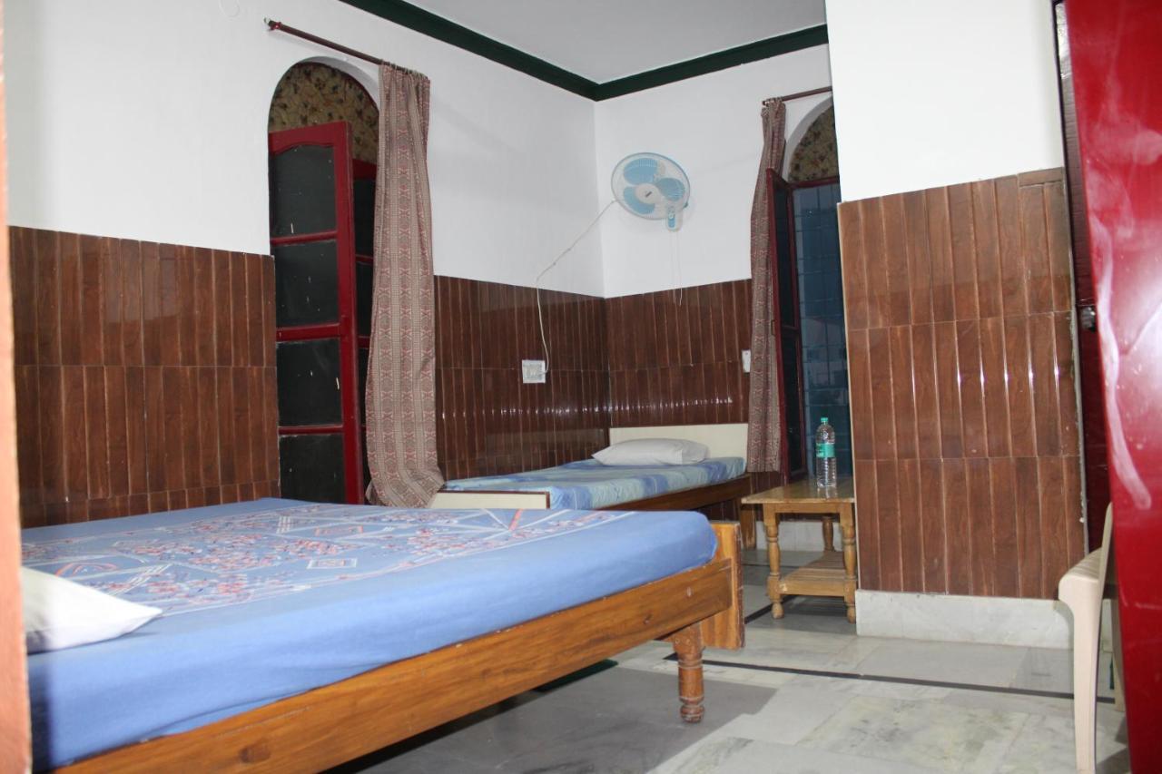 Laxmi Lodge Rishīkesh 外观 照片