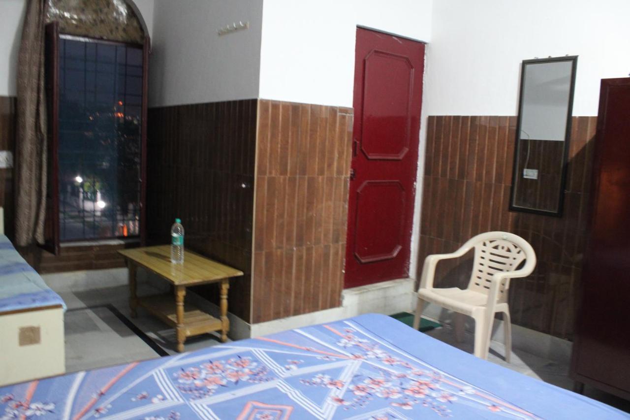 Laxmi Lodge Rishīkesh 外观 照片