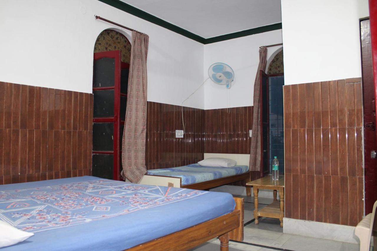 Laxmi Lodge Rishīkesh 外观 照片