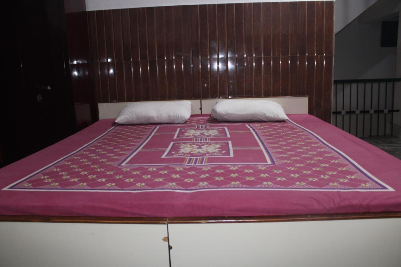 Laxmi Lodge Rishīkesh 外观 照片