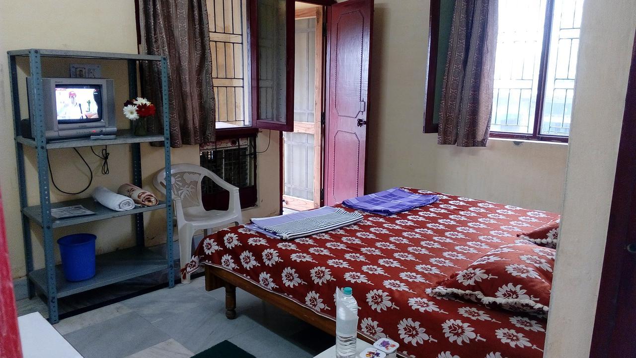 Laxmi Lodge Rishīkesh 外观 照片